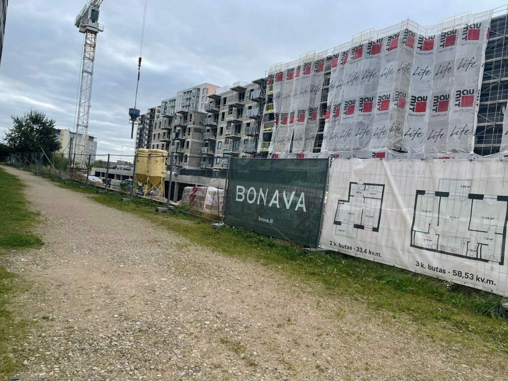 Vakarų Lėnas (Girulių g. 22) - Korterelamu - ehituse fotod