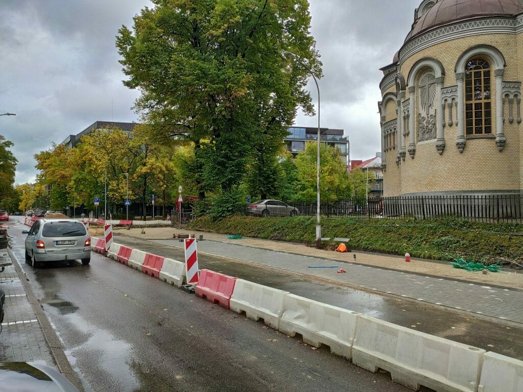 Algirdo g. dviračių takas (Algirdo g.) - Jalgrattatee, Tänav - ehituse fotod