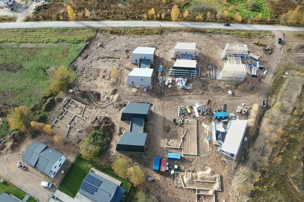 Kalno 77 (Kalno g. 73, 75, 77, 79, 83, 85, 87, Sokiškių g. 2, 4) - Privātmāju kopienas, Rindu mājas - būvdarbu attēli