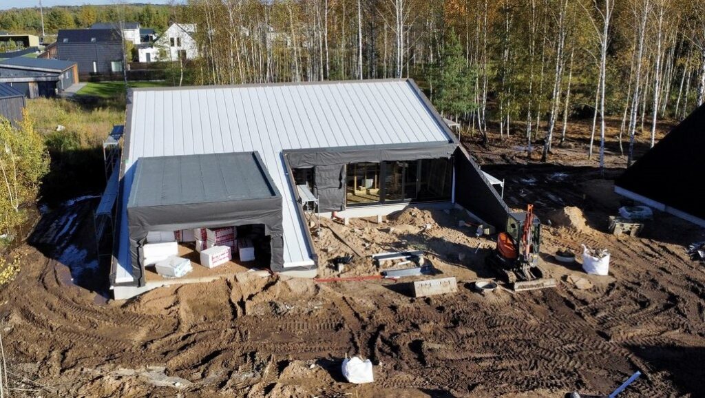 Live in wood (Šumsko g. 312, 314, 316, 318) - Private house community - construction photos