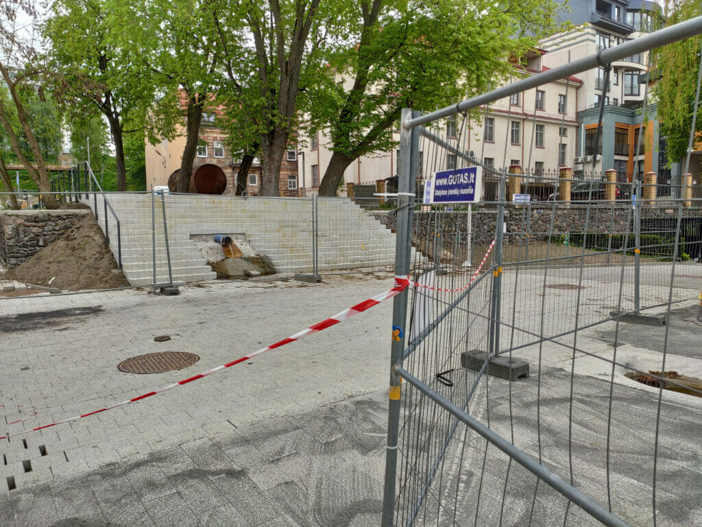 Vingrių šaltinių skveras (Vingrių g.) - Square - construction photos