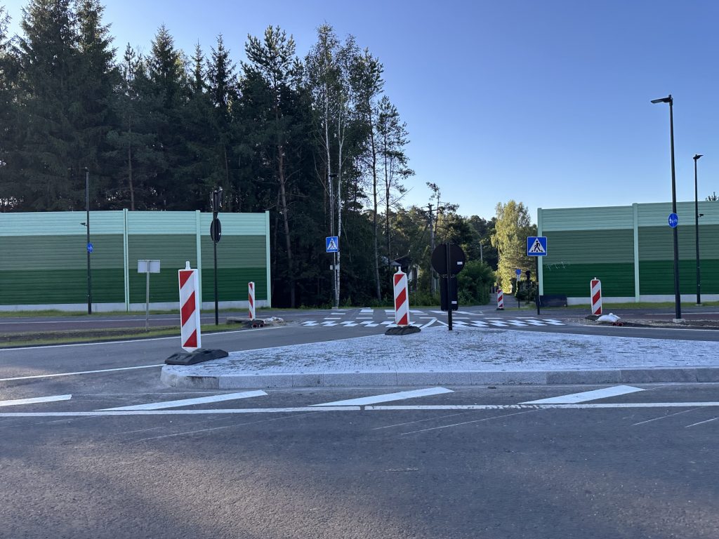 Nemenčinės pl. rekonstrukcija (Nemenčinės pl.) - Bike path, Road - construction photos