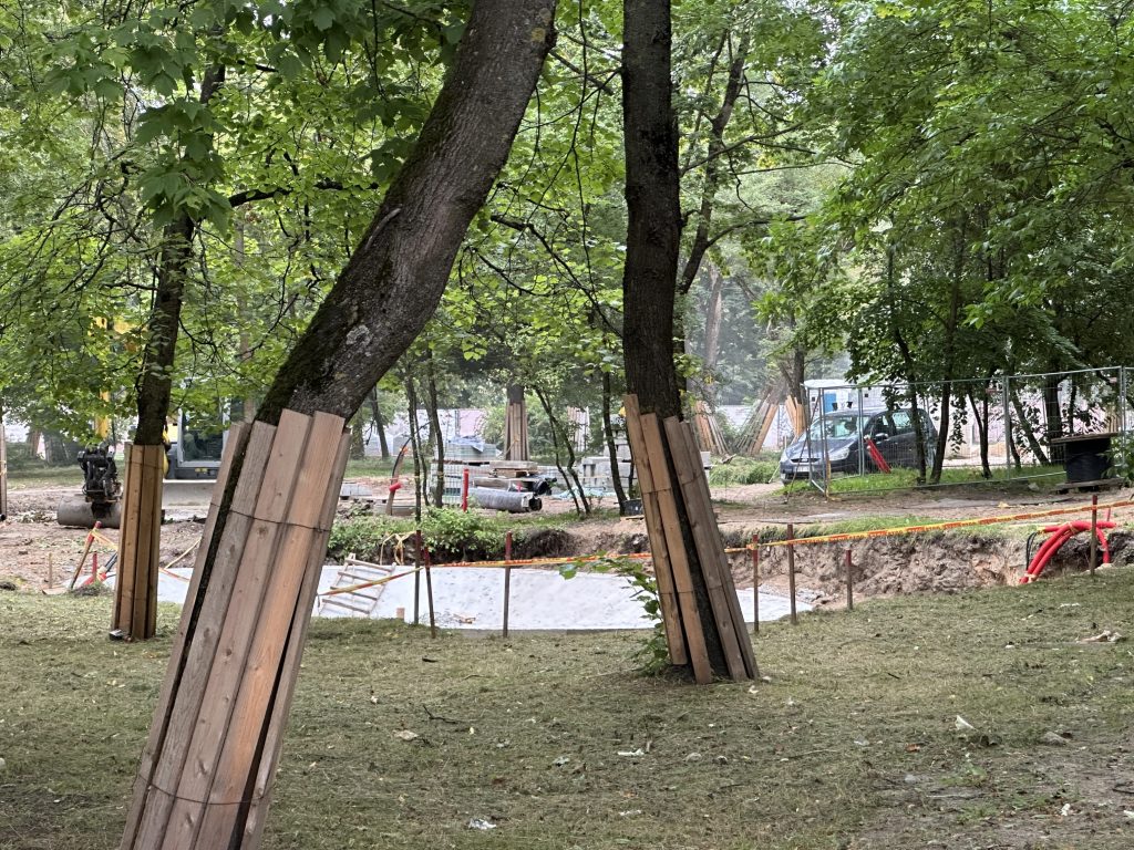 Pelesos skveras (Liepkalnio g. / Pelesos g.) - Parks - būvdarbu attēli