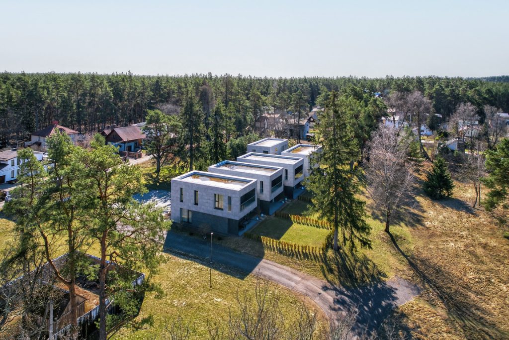 Laurai (Laurų g. 40) - Ridaelamu - ehituse fotod