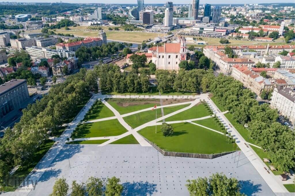 Laisvės kalva (Lukiškių a.) - Square - visualization