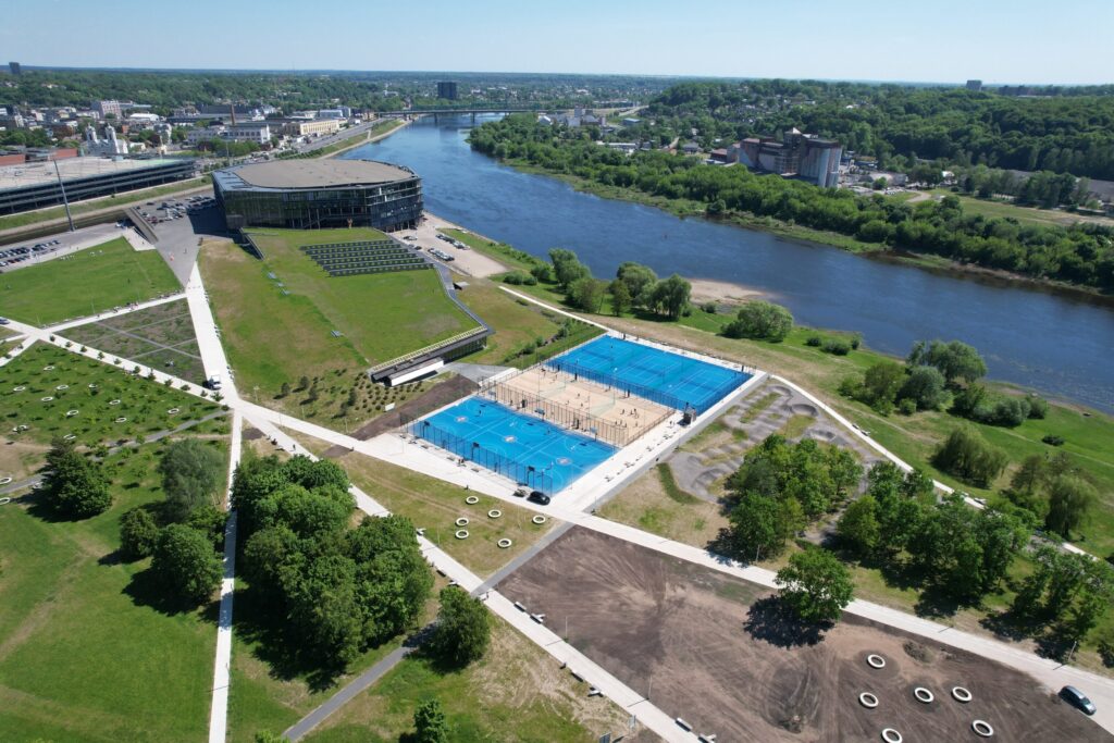 Mokslo sala (Karaliaus Mindaugo pr. 50) - Museum - construction photos