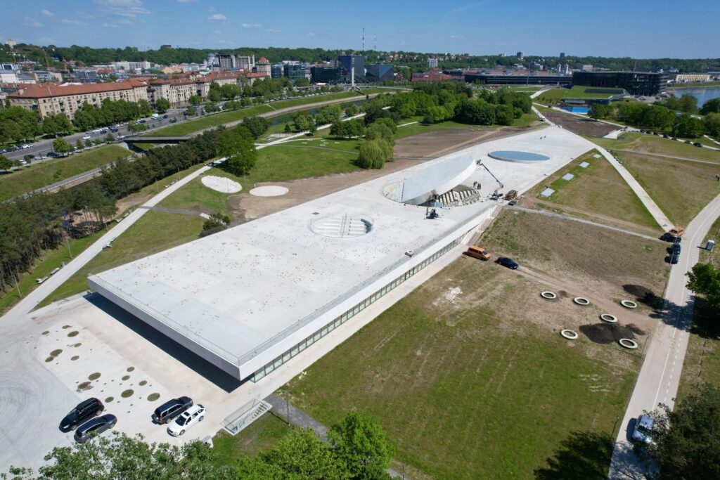 Mokslo sala (Karaliaus Mindaugo pr. 50) - Museum - construction photos