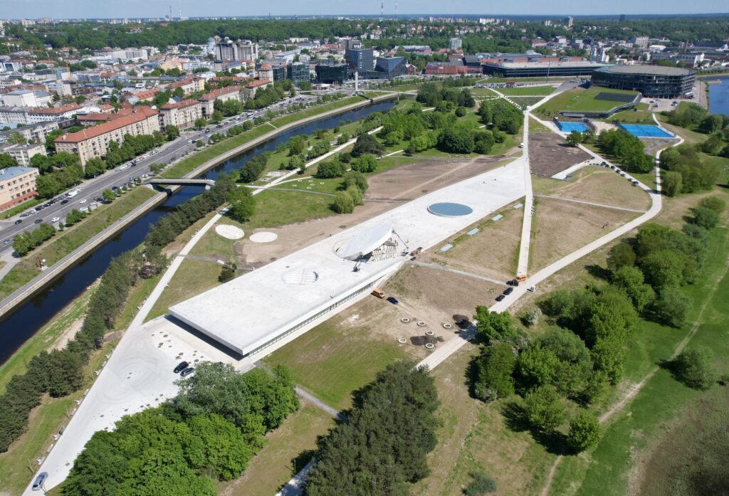 Mokslo sala (Karaliaus Mindaugo pr. 50) - Museum - construction photos