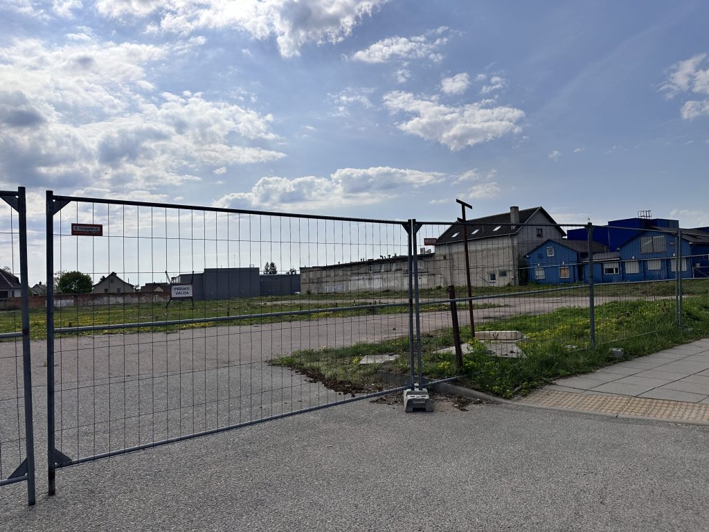 LIDL Europos pr. (Europos pr. 62) - Maisto parduotuvė - statybų nuotraukos