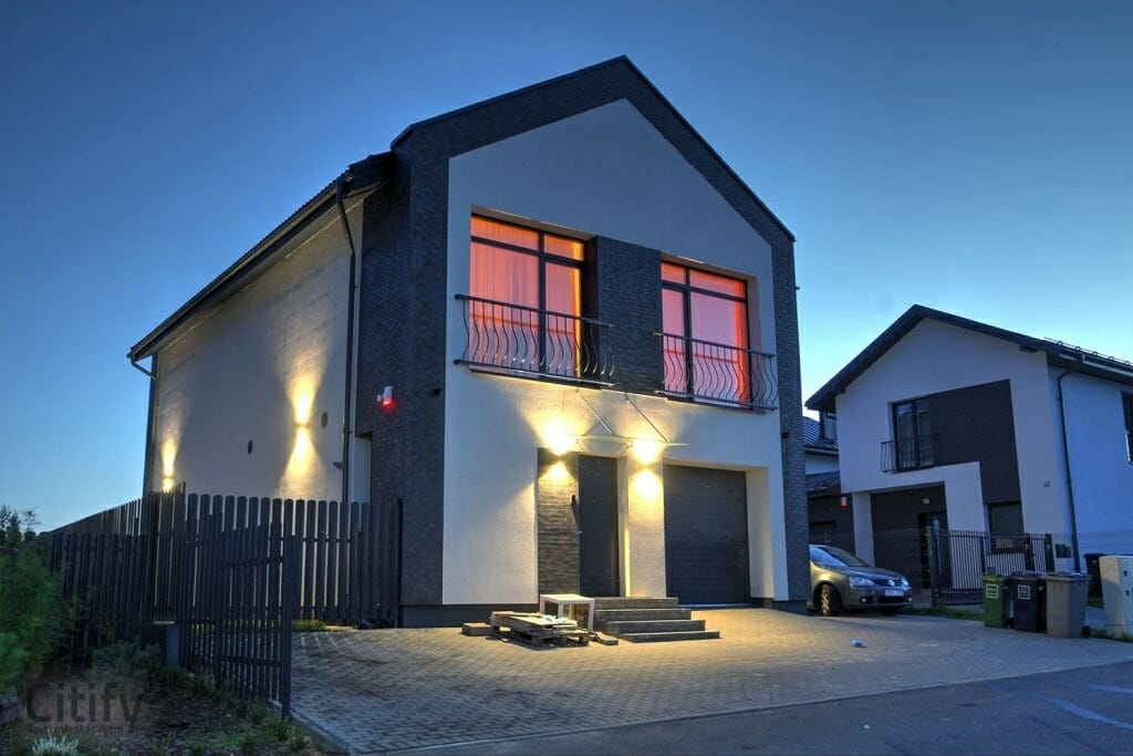 Pavilnio alėja (Šv. Antano g. 15) - Ridaelamu - visuaalne