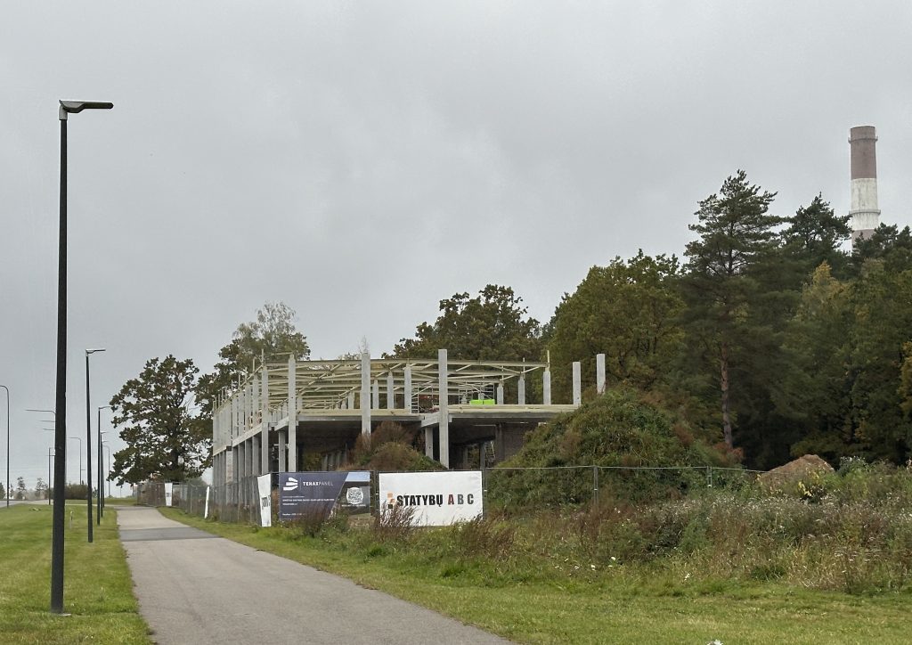 Honda salonas Sandraugos g. 4 (Sandraugos g. 4) - Tirdzniecības centrs - būvdarbu attēli