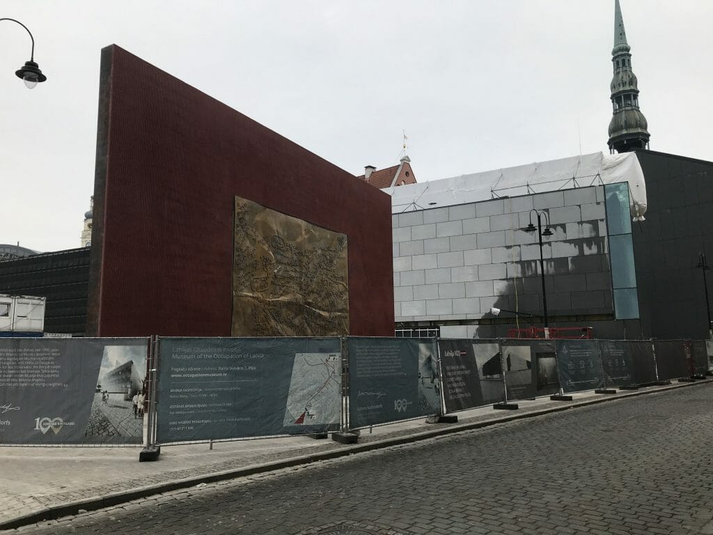 Padomju okupācijas piemiņas memoriāls "Vēstures taktīla" un Latviešu strēlnieku laukuma atjaunošana (Latviešu Strēlnieku laukums 1) - Laukums - būvdarbu attēli