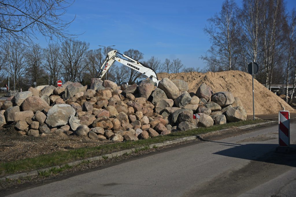 Dienvidu tilta IV kārta II posms (Jāņa Čakstes gatve) - Ceļš - būvdarbu attēli