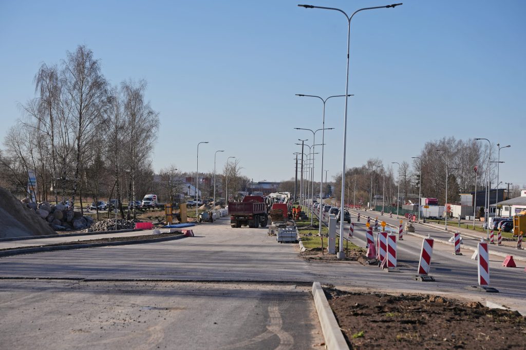 Dienvidu tilta IV kārta II posms (Jāņa Čakstes gatve) - Ceļš - būvdarbu attēli