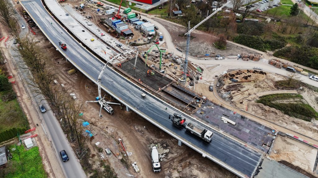 Dienvidu tilta IV kārta II posms (Jāņa Čakstes gatve) - Ceļš - būvdarbu attēli