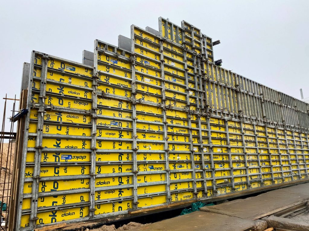 Dienvidu tilta IV kārta I posms (Jāņa Čakstes gatve) - Jalgrattatee, Kõnnitee, Tee - ehituse fotod