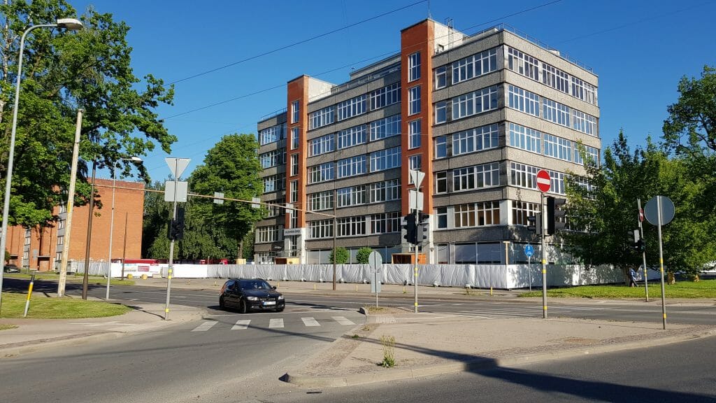 V118 (Krišjāņa Valdemāra iela 118) - Office center - construction photos
