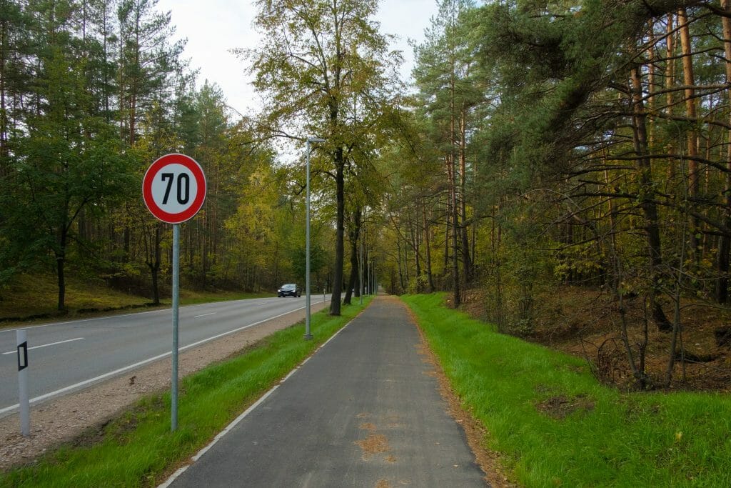 Gājēju un velosipēdistu ceļš Imanta - Babīte (Slokas iela) - Velosipēdu ceļš - būvdarbu attēli