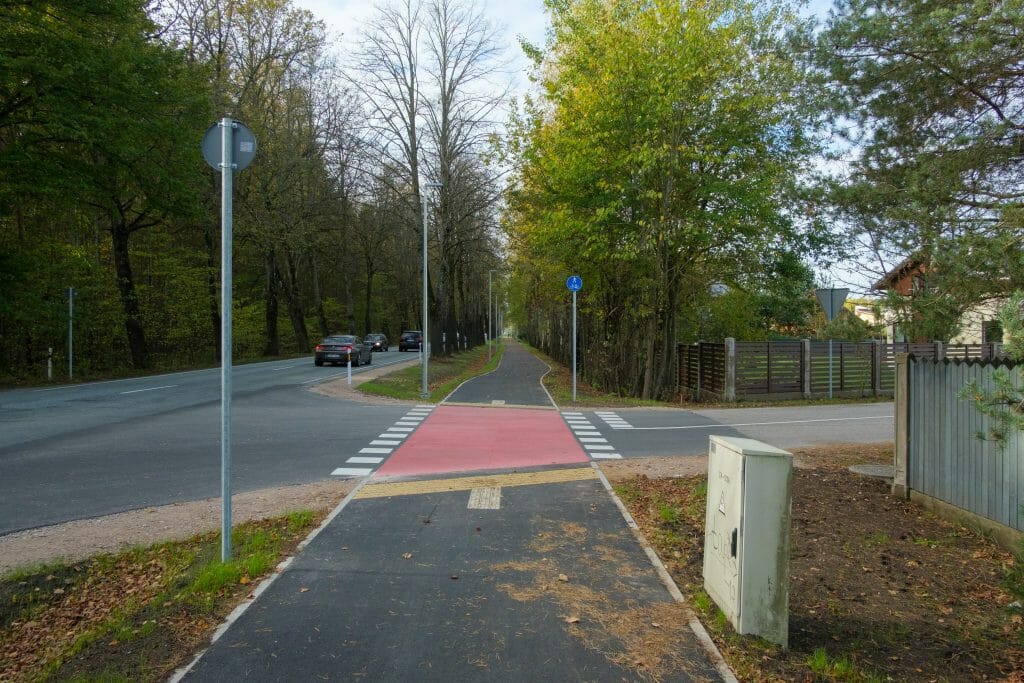 Gājēju un velosipēdistu ceļš Imanta - Babīte (Slokas iela) - Velosipēdu ceļš - būvdarbu attēli