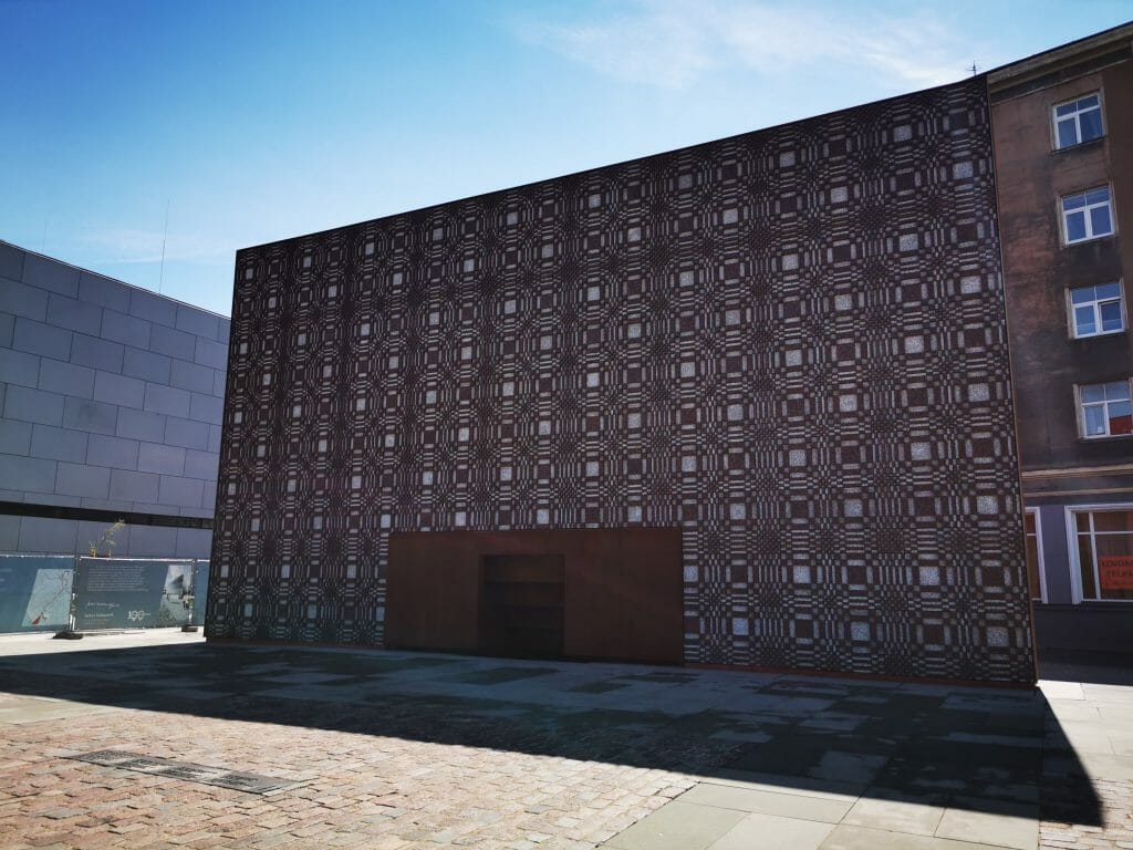 Padomju okupācijas piemiņas memoriāls "Vēstures taktīla" un Latviešu strēlnieku laukuma atjaunošana (Latviešu Strēlnieku laukums 1) - Laukums - būvdarbu attēli