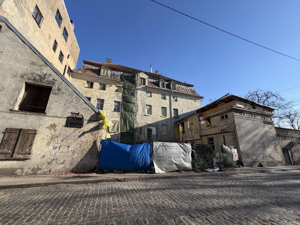 Anglikāņu iela 5 (Anglikāņu iela 5) - Daudzdzīvokļu nams - būvdarbu attēli