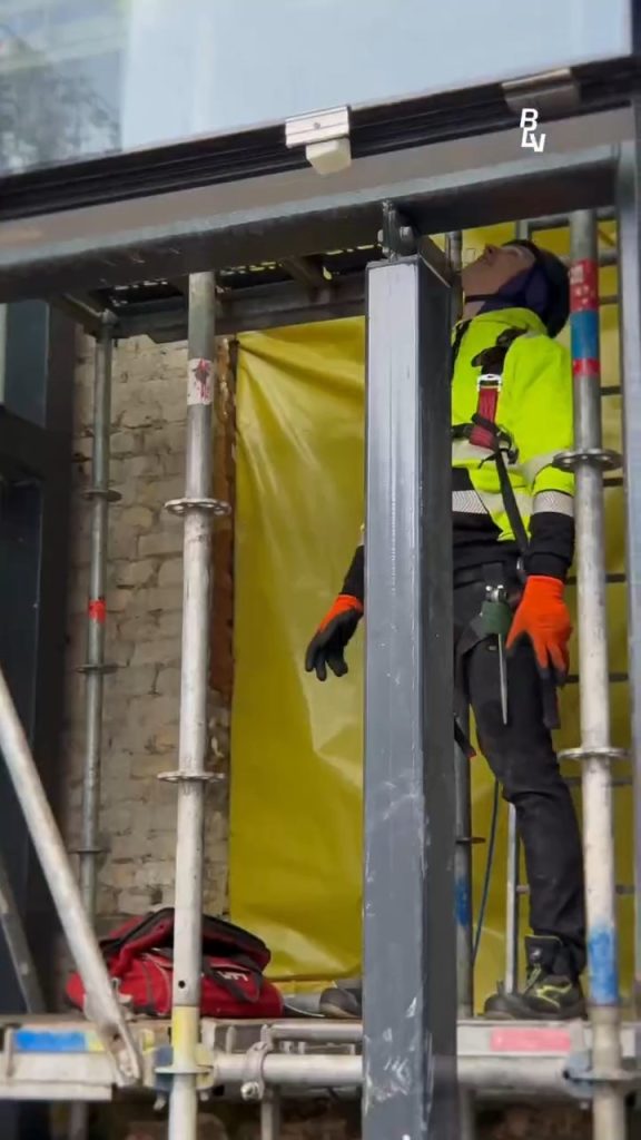 Dēļu iela 4 (Dēļu iela 4) - Verslo centras - statybų nuotraukos