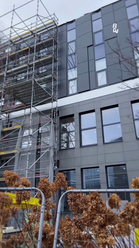 Dēļu iela 4 (Dēļu iela 4) - Verslo centras - statybų nuotraukos