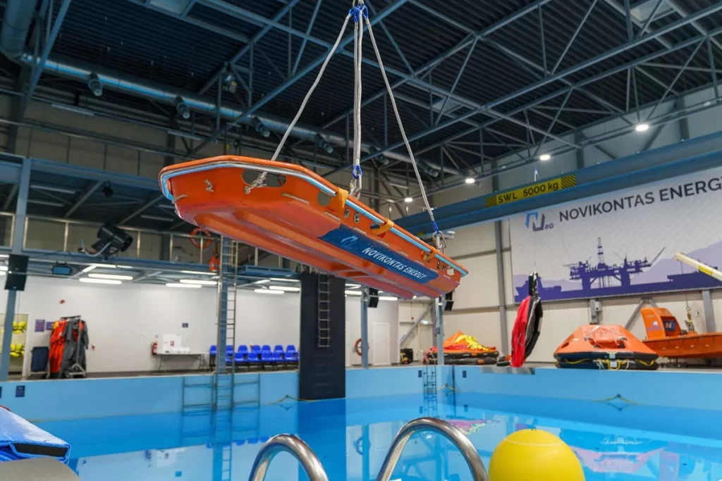 Novikontas Maritime College - 1-2. kārtas (Duntes iela 17D) - Kõrgkool, Ujula - ehituse fotod