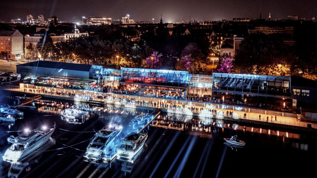 Jahtklubs un daudzfunkcionālais izklaides un atpūtas komplekss “ExPorto” (Eksporta iela 1A) - Kita komercija, Pakrantė - statybų nuotraukos