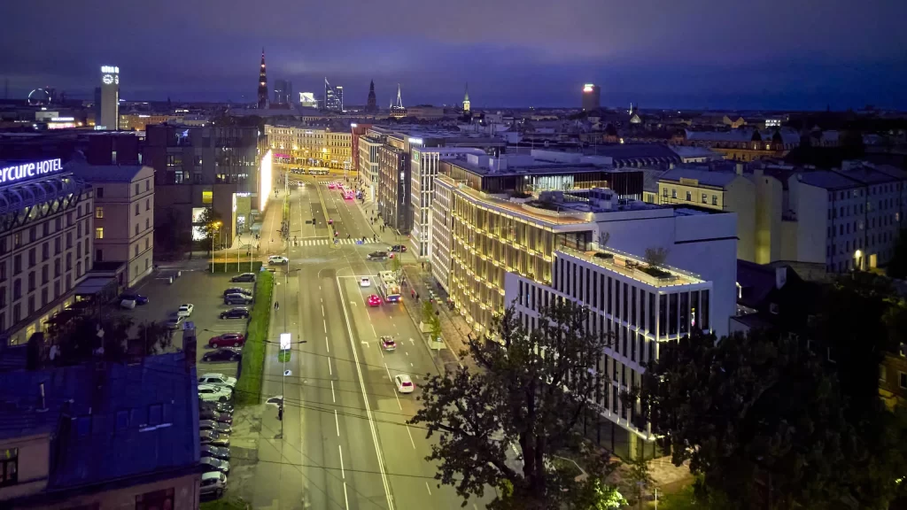 Satekles Business Center (Ernesta Birznieka Upīša iela 2, 4, Dzirnavu iela 106) - Office center - construction photos