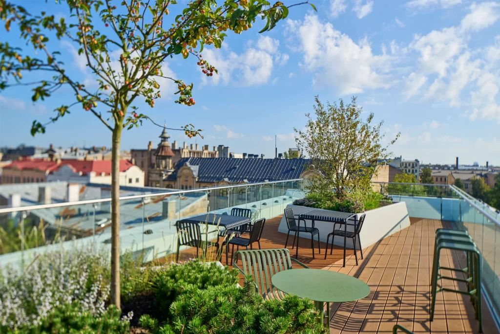 Satekles Business Center (Ernesta Birznieka Upīša iela 2, 4, Dzirnavu iela 106) - Office center - construction photos