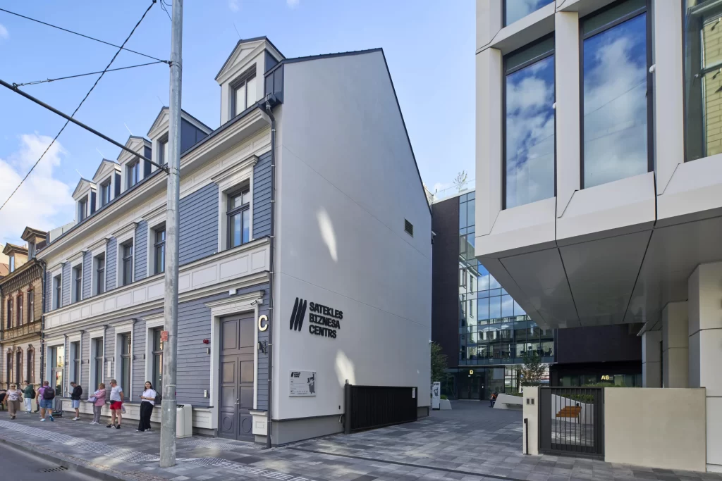 Satekles Business Center (Ernesta Birznieka Upīša iela 2, 4, Dzirnavu iela 106) - Office center - construction photos