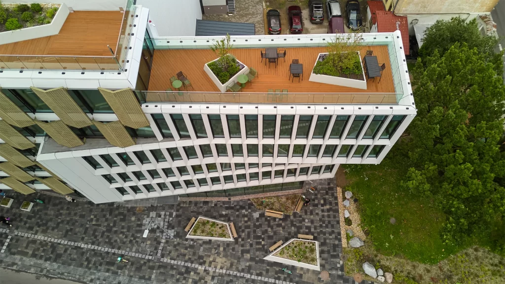 Satekles Business Center (Ernesta Birznieka Upīša iela 2, 4, Dzirnavu iela 106) - Office center - construction photos