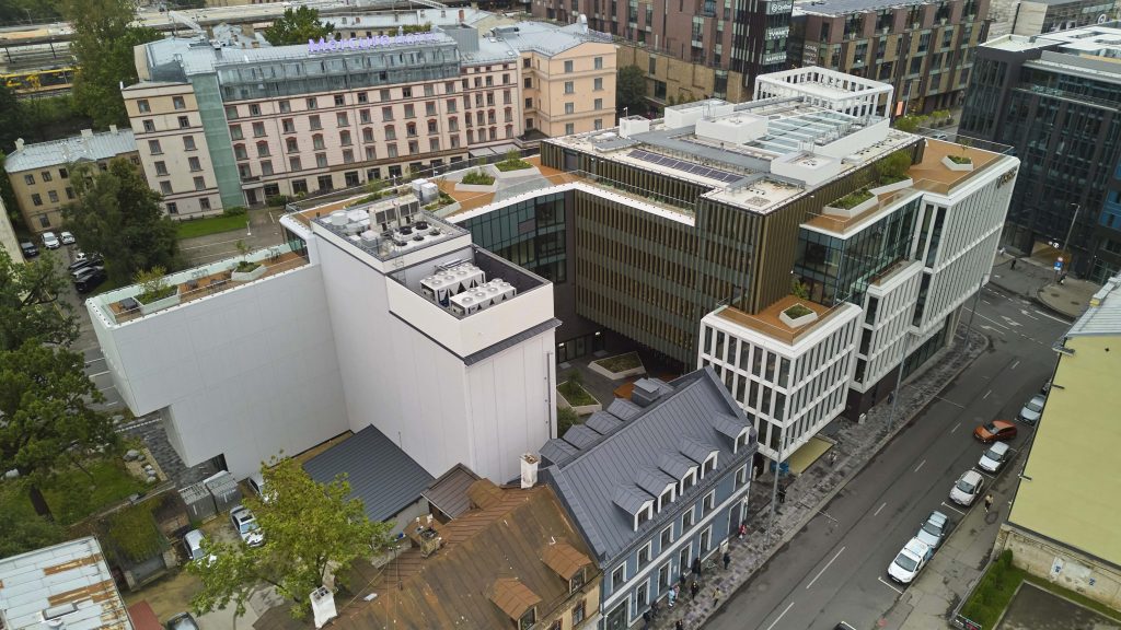 Satekles Business Center (Ernesta Birznieka Upīša iela 2, 4, Dzirnavu iela 106) - Office center - construction photos