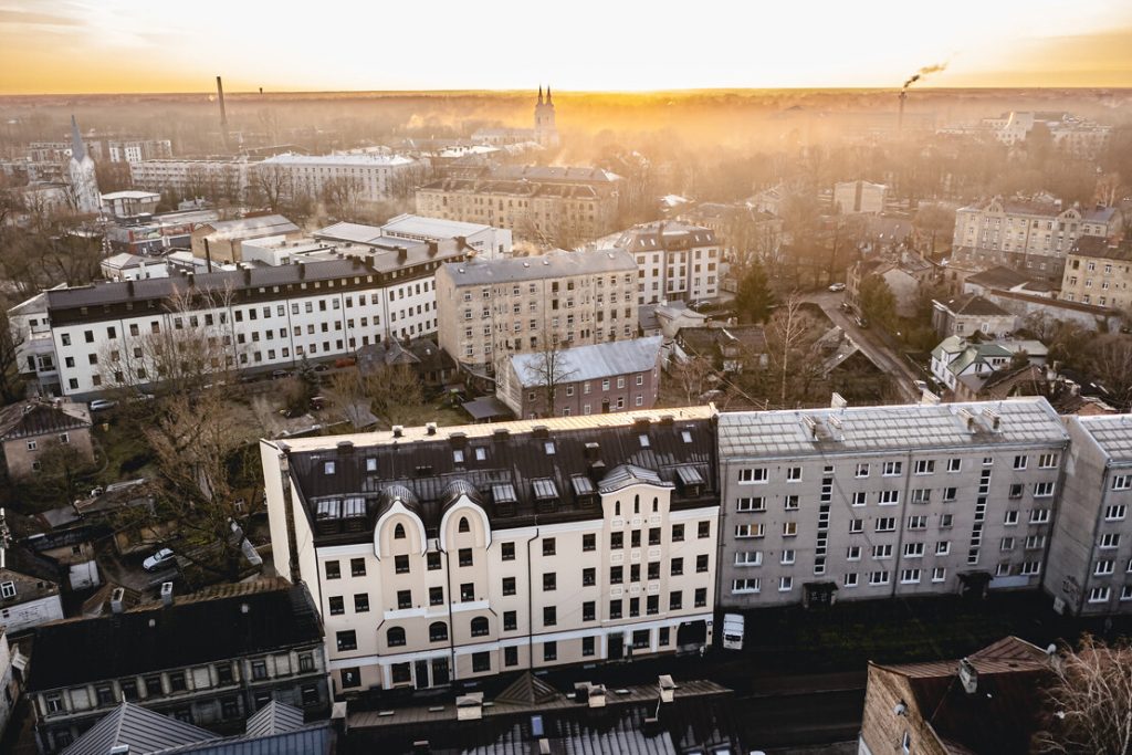 Kvartals 3-24 (Mazā Nometņu iela 24) - Daudzdzīvokļu nams - būvdarbu attēli