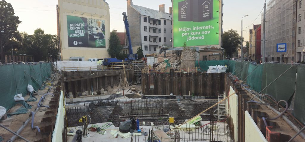 Miera iela 1 (Miera iela 1) - Office center - construction photos