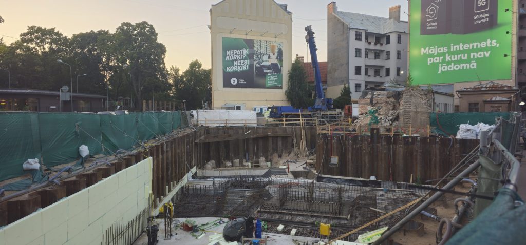 Miera iela 1 (Miera iela 1) - Office center - construction photos