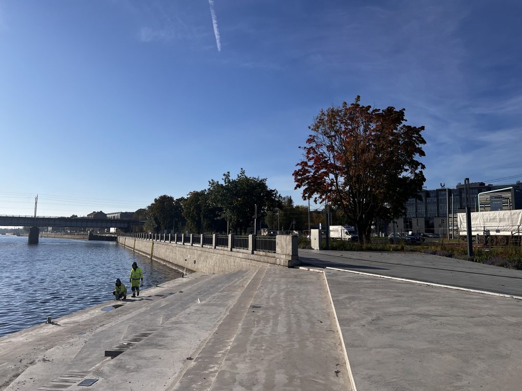 Mūkusalas ielas krasta promenāde (Mūkusalas iela) - Bike path, Waterside - construction photos