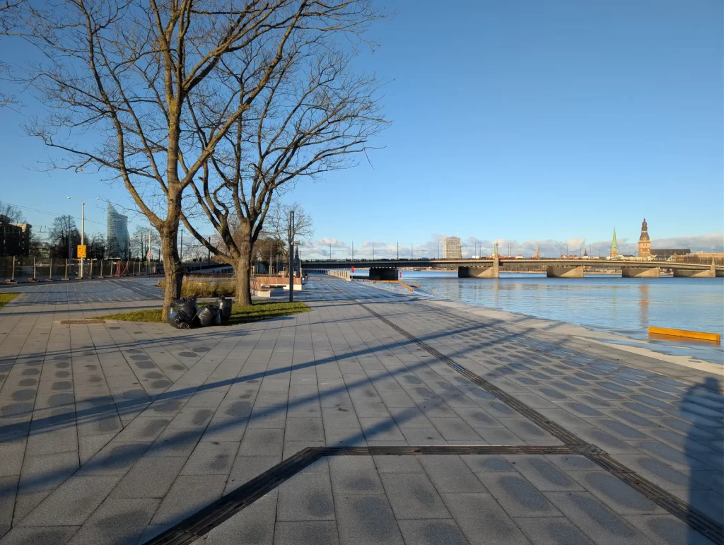 Mūkusalas ielas krasta promenāde (Mūkusalas iela) - Bike path, Waterside - construction photos