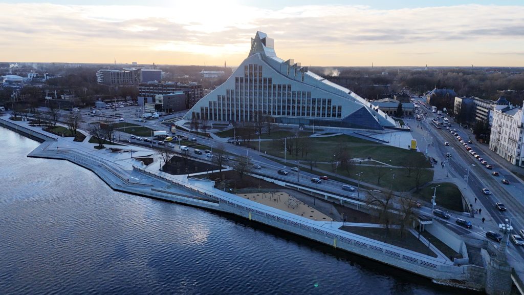 Mūkusalas ielas krasta promenāde (Mūkusalas iela) - Bike path, Waterside - construction photos
