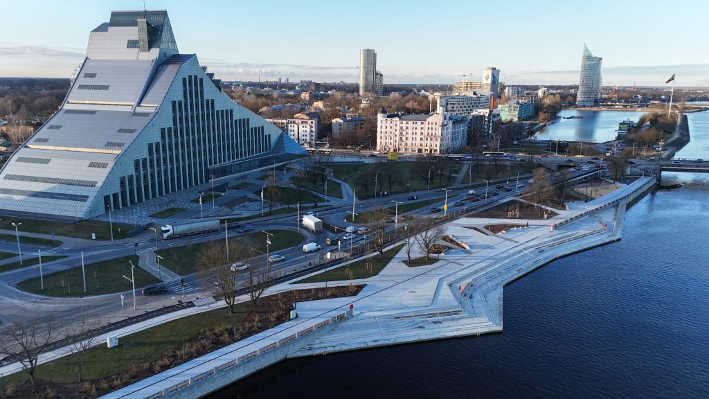 Mūkusalas ielas krasta promenāde (Mūkusalas iela) - Bike path, Waterside - construction photos