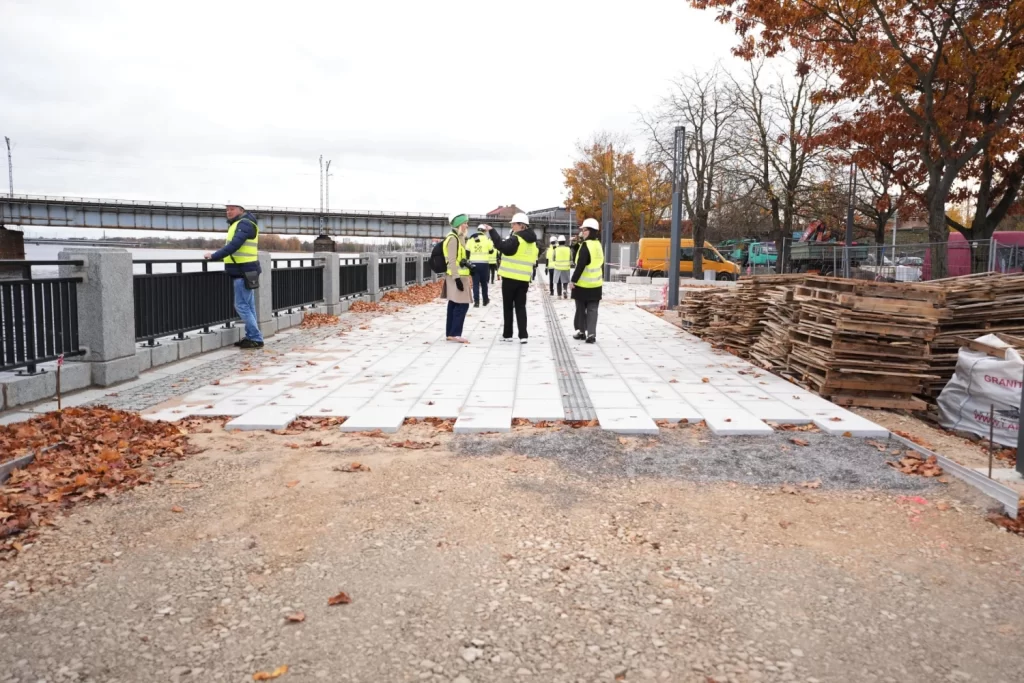 Mūkusalas ielas krasta promenāde (Mūkusalas iela) - Bike path, Waterside - construction photos
