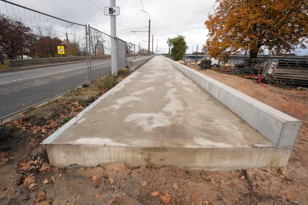 Mūkusalas ielas krasta promenāde (Mūkusalas iela) - Bike path, Waterside - construction photos