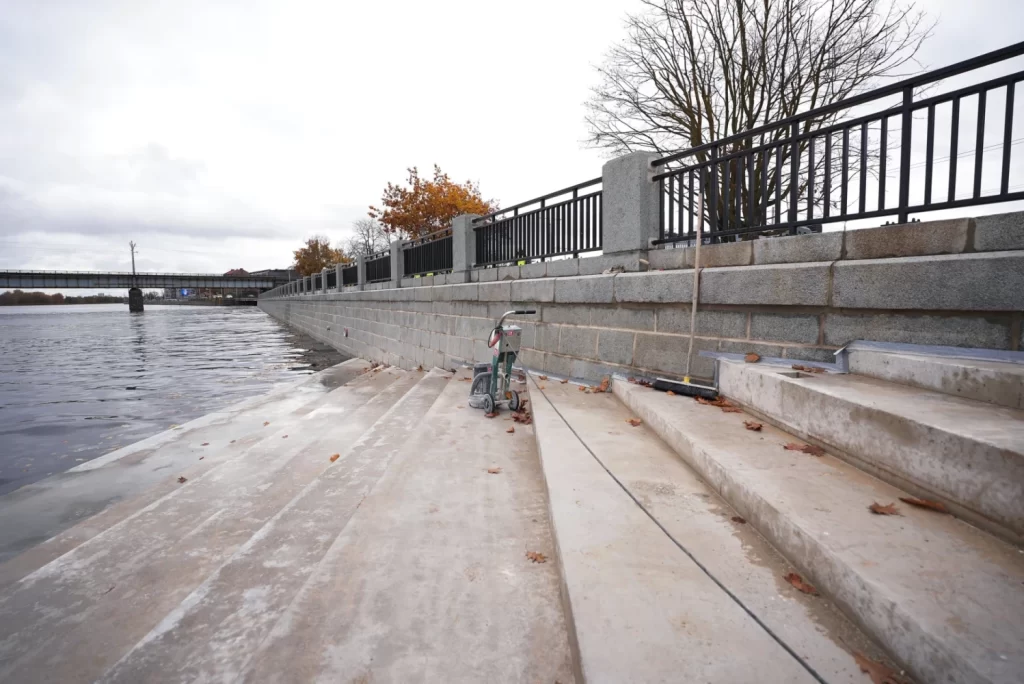 Mūkusalas ielas krasta promenāde (Mūkusalas iela) - Bike path, Waterside - construction photos