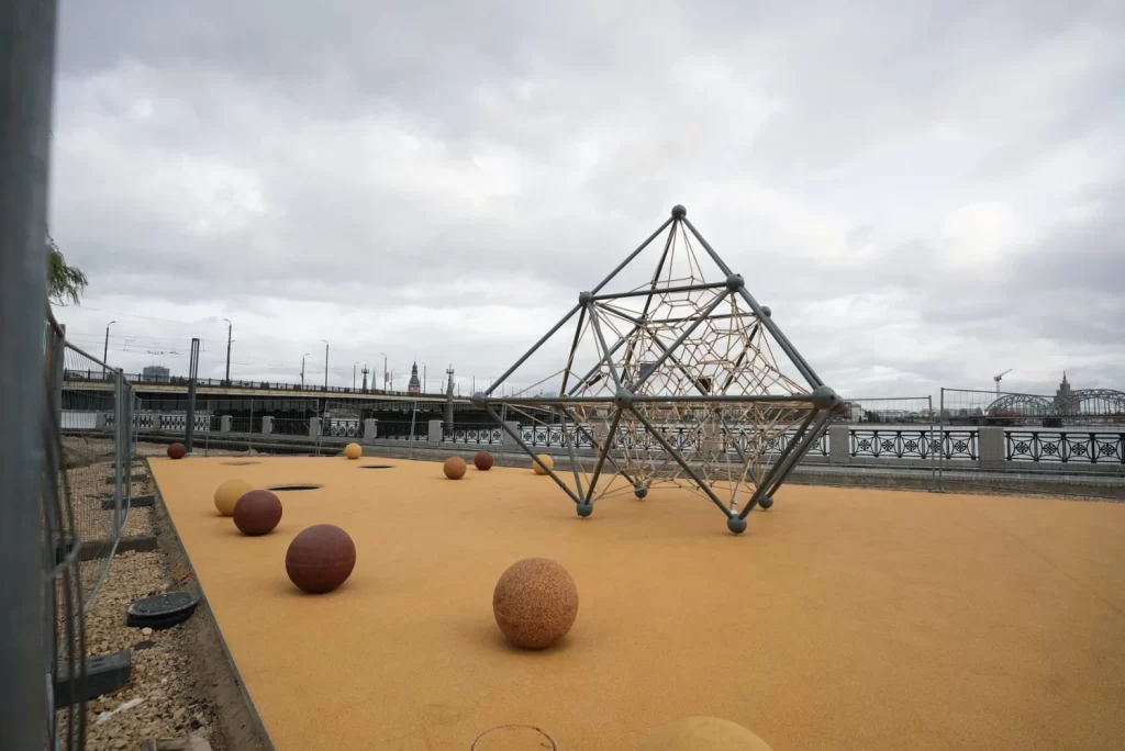Mūkusalas ielas krasta promenāde (Mūkusalas iela) - Bike path, Waterside - construction photos