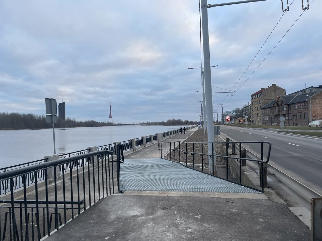 Mūkusalas ielas krasta promenāde (Mūkusalas iela) - Bike path, Waterside - construction photos
