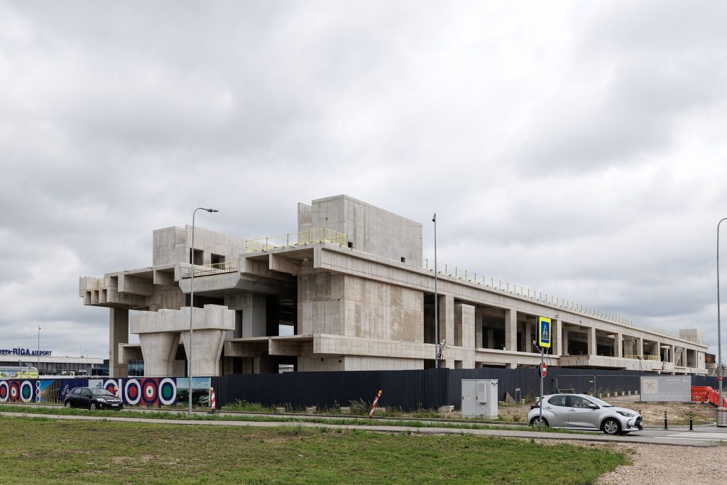 Rail Baltica stacija starptautiskajā lidostā "Rīga" (Starptautiskā lidosta "Rīga") - Railroad, Train station - construction photos