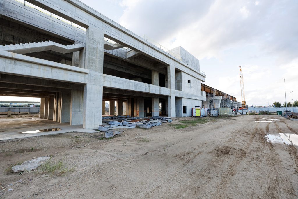 Rail Baltica stacija starptautiskajā lidostā "Rīga" (Starptautiskā lidosta "Rīga") - Railroad, Train station - construction photos