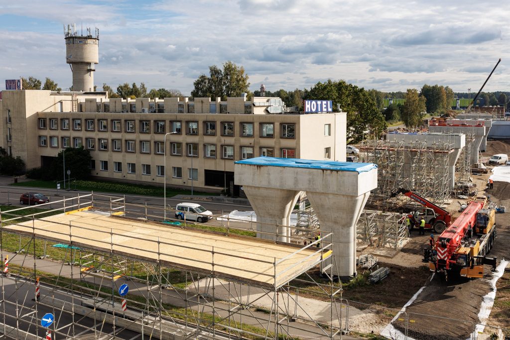 Rail Baltica stacija starptautiskajā lidostā "Rīga" (Starptautiskā lidosta "Rīga") - Railroad, Train station - construction photos