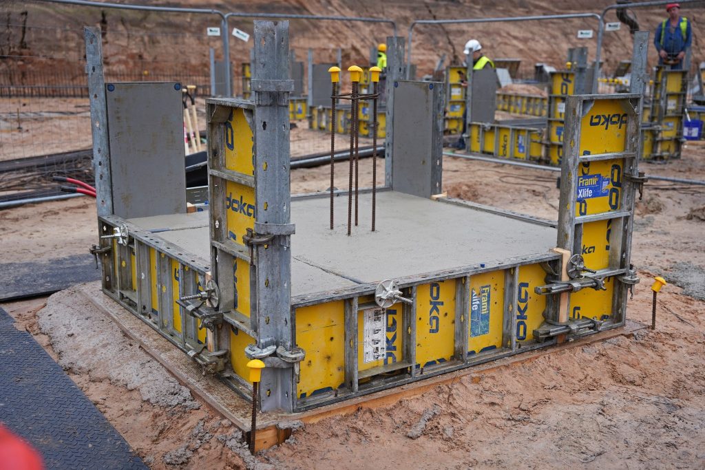 Sudrabu Edžus sākumskola (Sudrabu Edžus iela 2) - Primary and secondary education - construction photos